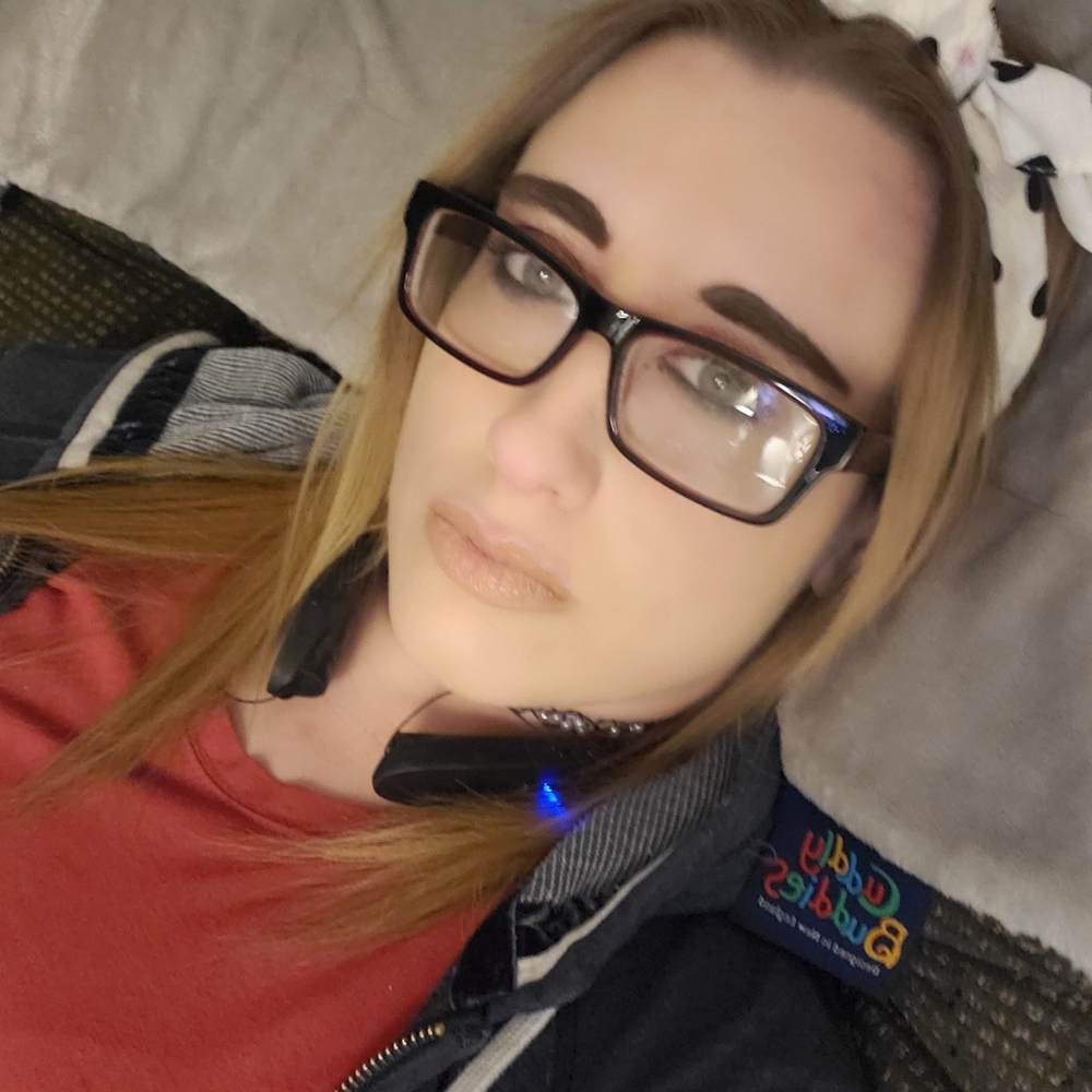 Meet your Posher, Taylor